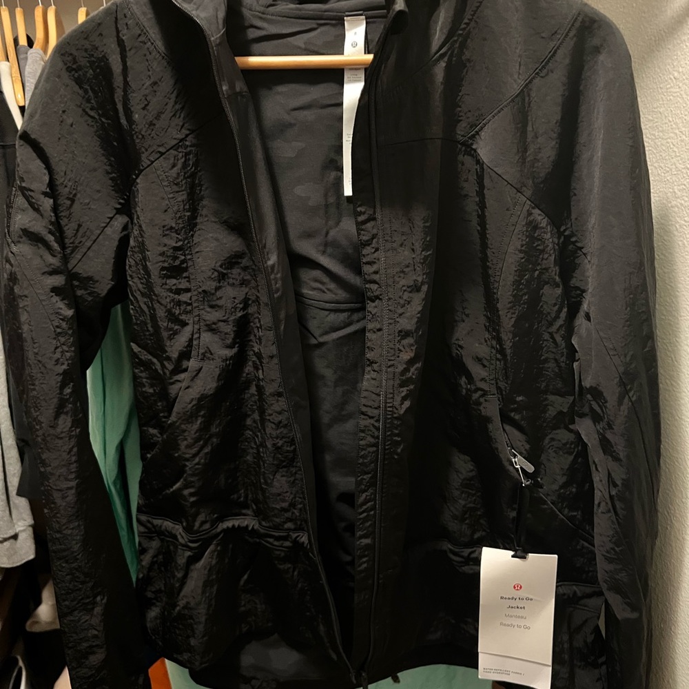 Lululemon Ready to Go jacket